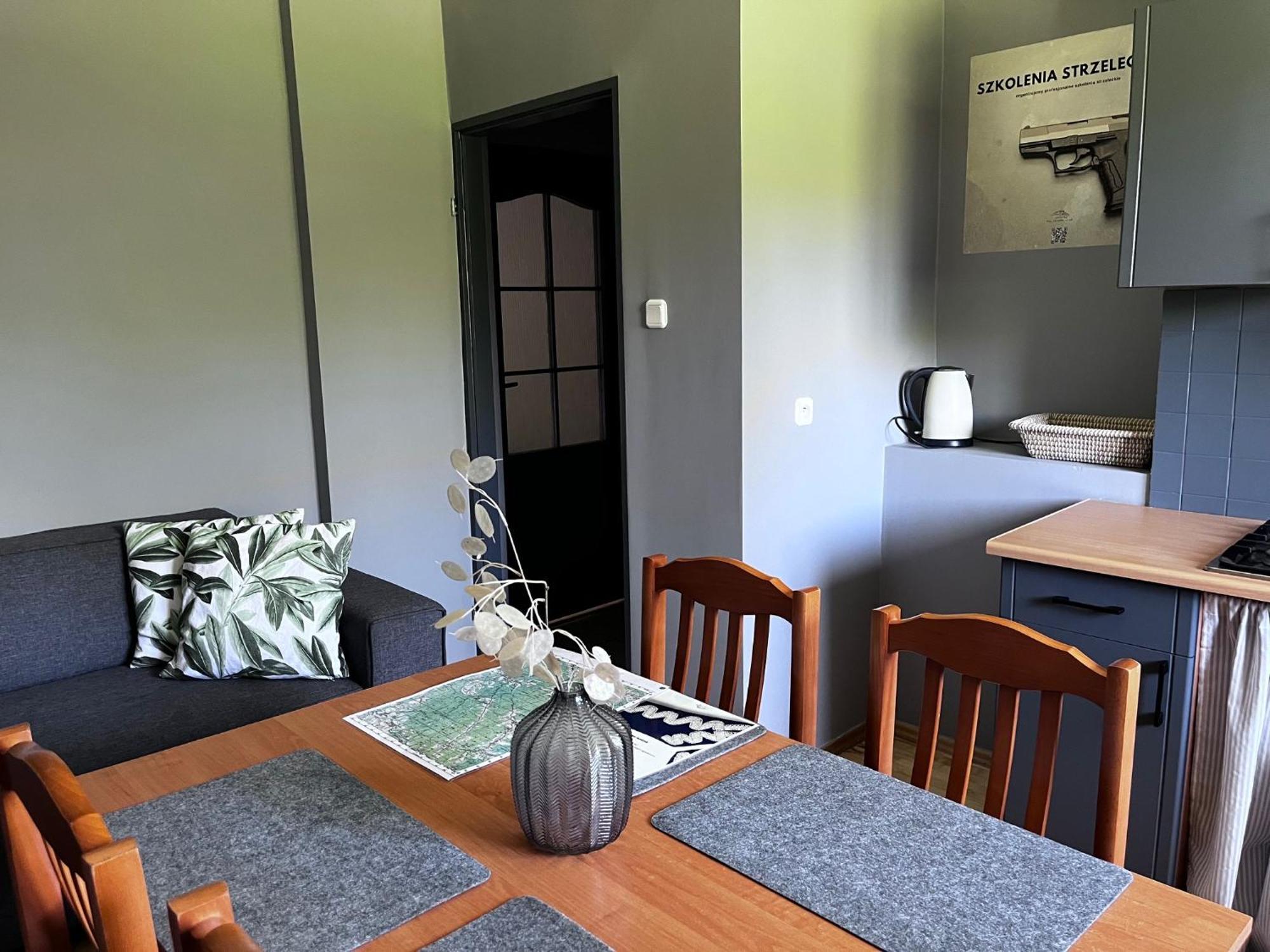 Osrodek Volfcamp Kwaszenina Apartment Arłamów Екстериор снимка
