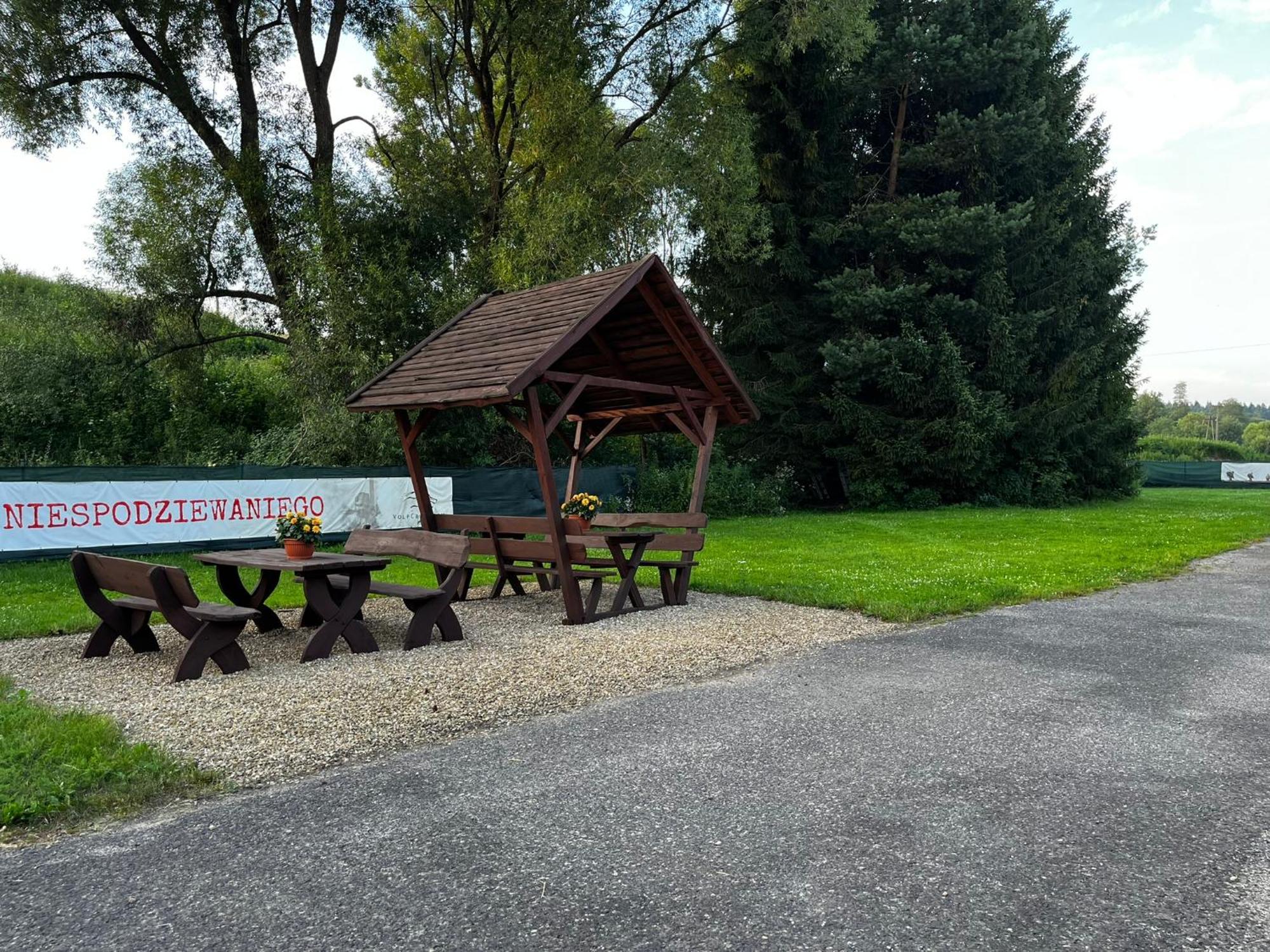 Osrodek Volfcamp Kwaszenina Apartment Arłamów Екстериор снимка