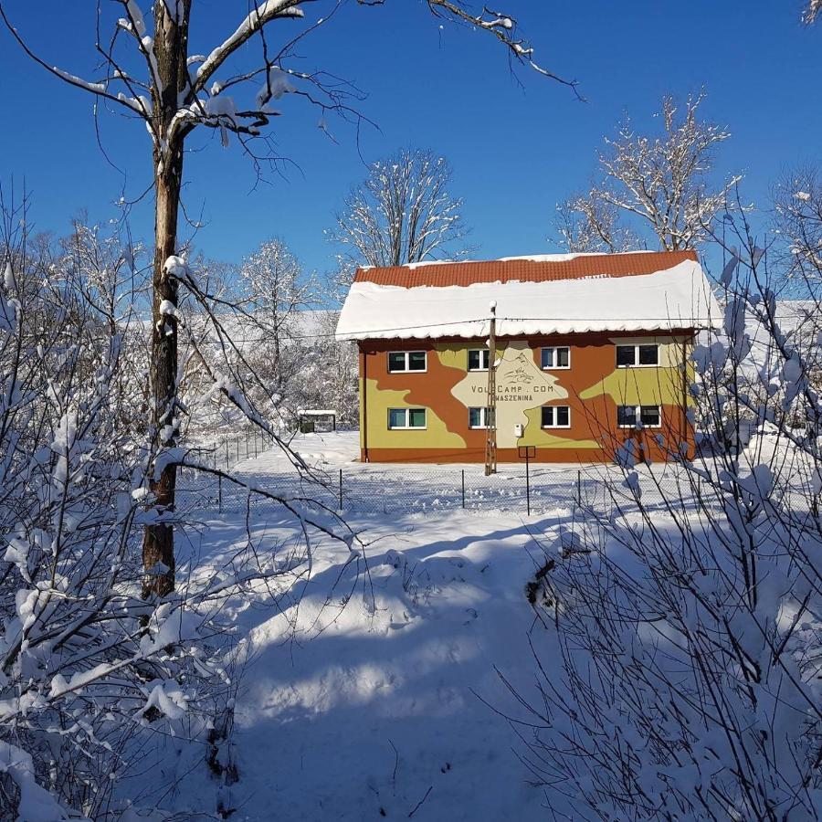 Osrodek Volfcamp Kwaszenina Apartment Arłamów Екстериор снимка
